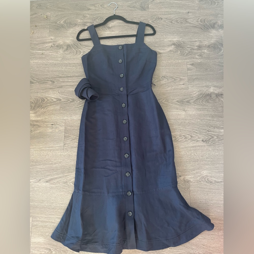 Classic dress